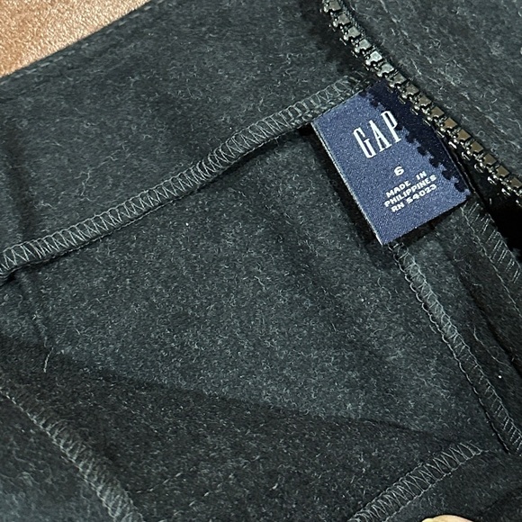 NEW | VTG | GAP Virgin Wool Mini Skirt Charcoal Gray | Sz 6 | NEVER WORN - Picture 9 of 10